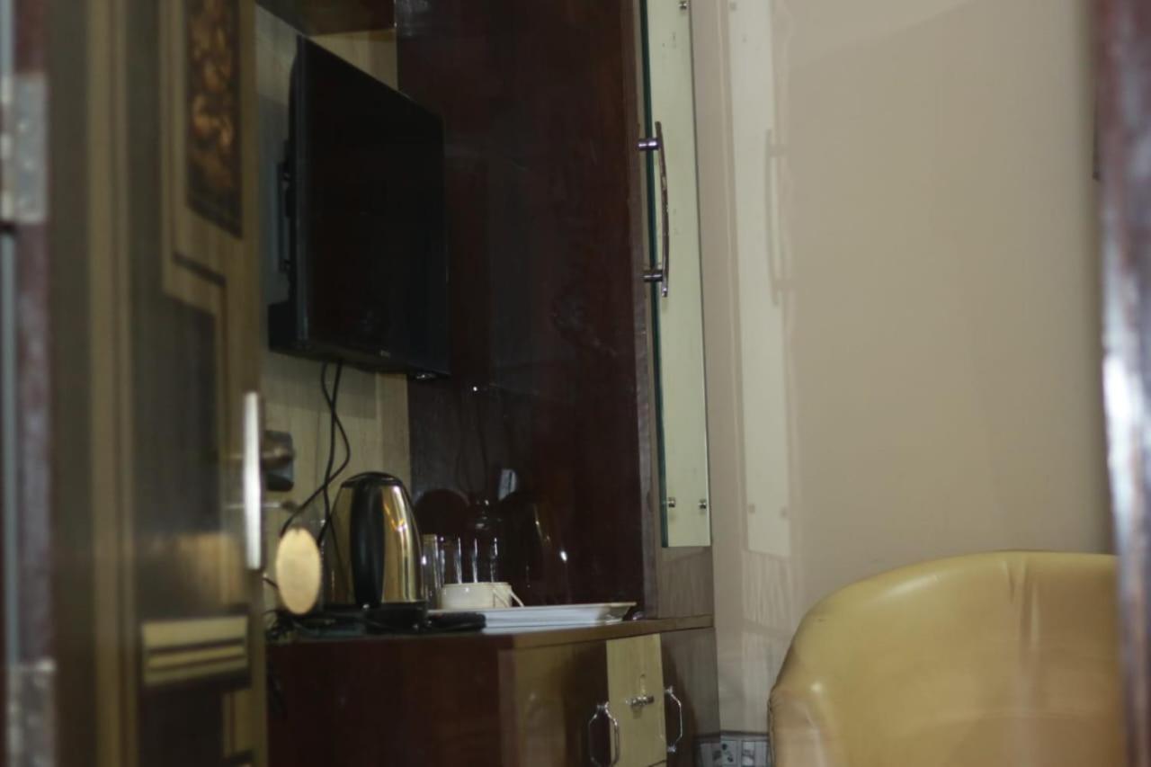 Hotel Sara Pvt Ltd Janakpur Eksteriør bilde
